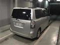 2007 Toyota Voxy