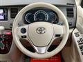 2013 Toyota Isis