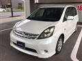 2010 Toyota Isis