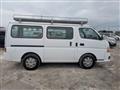 2010 Nissan Caravan