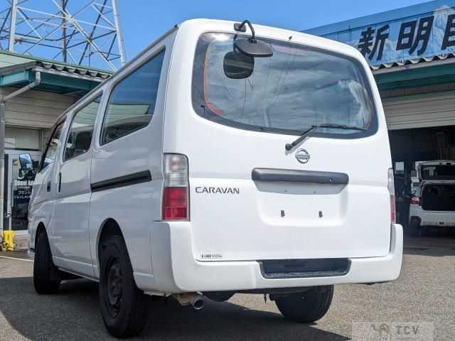 2010 Nissan Caravan