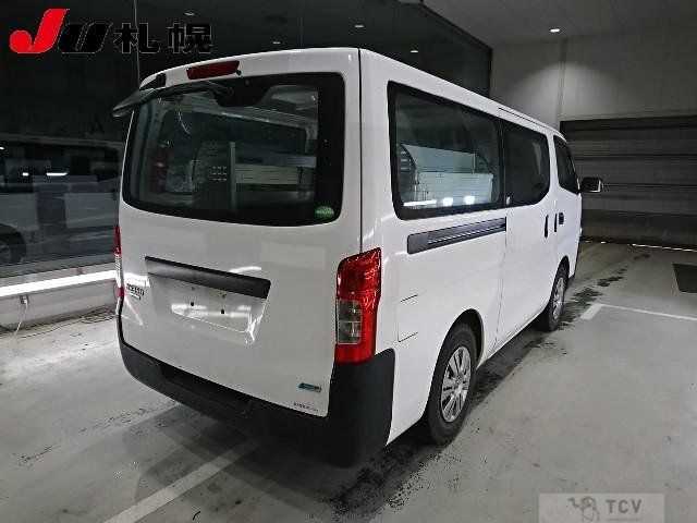 2013 Nissan NV350 Caravan