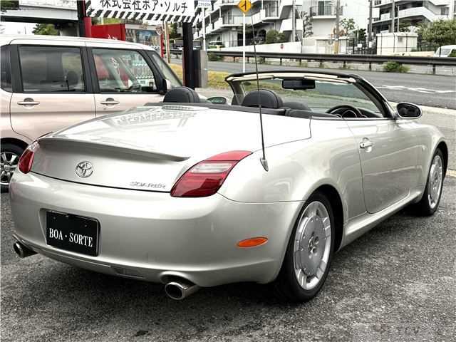 2003 Toyota Soarer