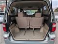 2004 Toyota Alphard