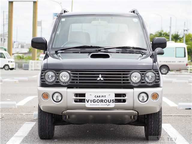 2004 Mitsubishi Pajero Mini