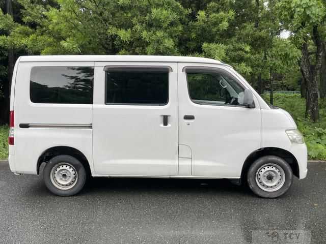 2013 Toyota Townace Van
