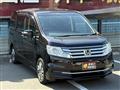 2013 Honda Step WGN