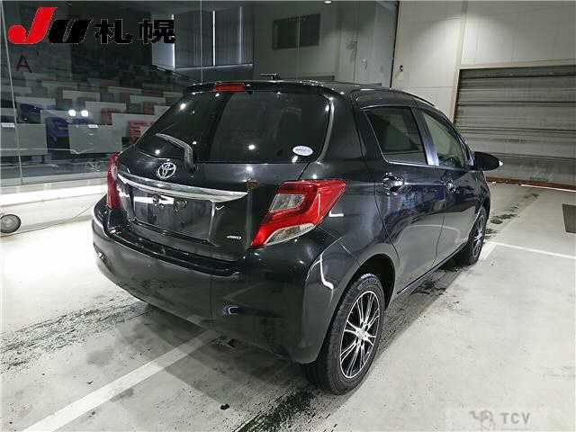2015 Toyota Vitz