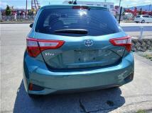 2017 Toyota Vitz