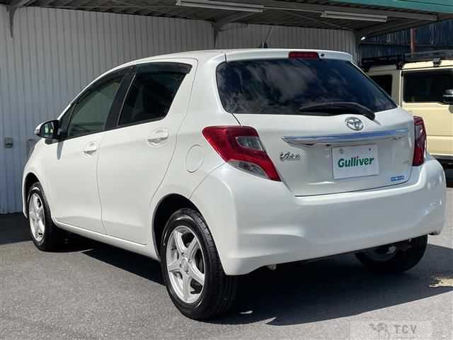 2016 Toyota Vitz