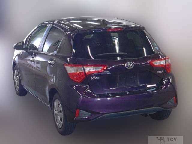 2017 Toyota Vitz