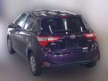 2017 Toyota Vitz
