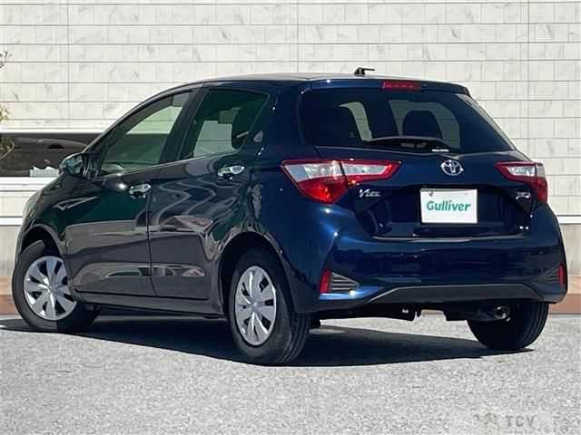 2017 Toyota Vitz