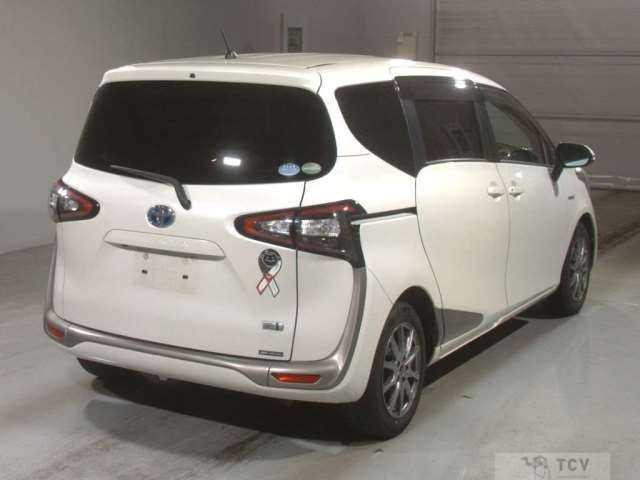 2016 Toyota Sienta
