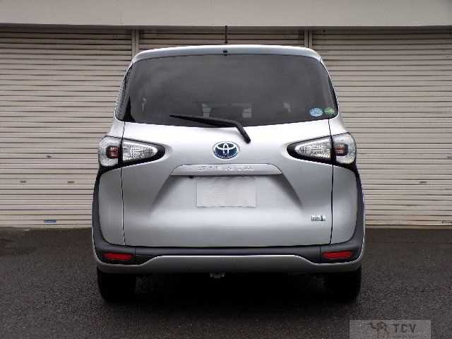 2015 Toyota Sienta