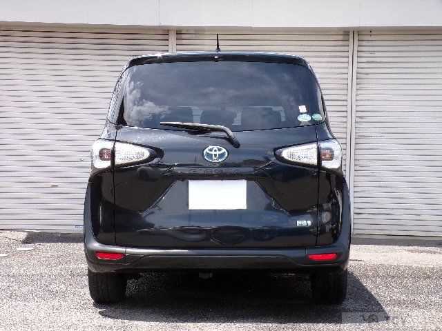 2015 Toyota Sienta