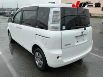 2013 Toyota Sienta