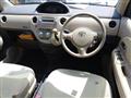 2010 Toyota Sienta