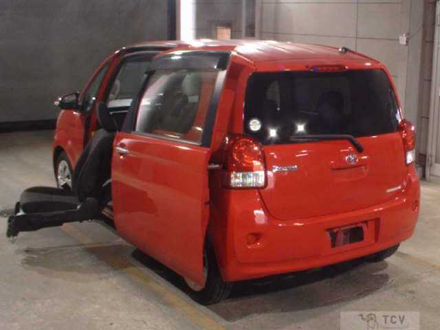 2015 Toyota Porte
