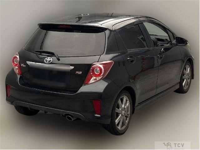 2013 Toyota Vitz