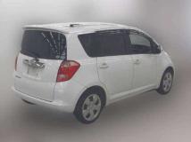 2006 Toyota Ractis