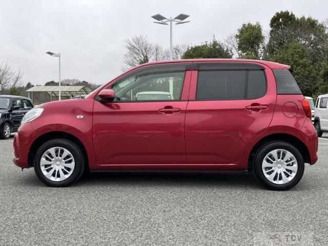 2017 Toyota Passo