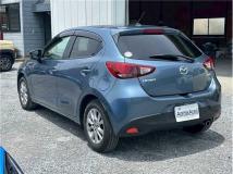 2016 Mazda Demio