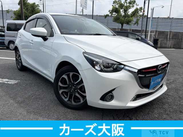 2016 Mazda Demio