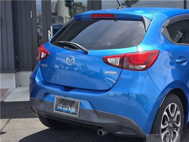 2015 Mazda Demio
