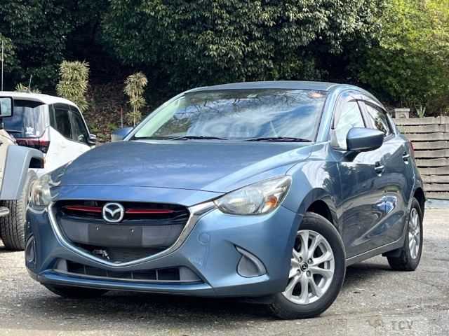 2015 Mazda Demio