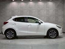 2017 Mazda Demio