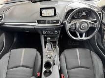 2017 Mazda Axela Sport