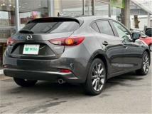 2017 Mazda Axela Sport