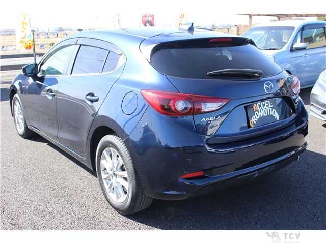 2017 Mazda Axela Sport