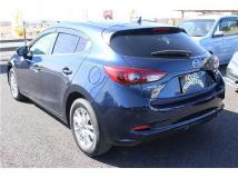 2017 Mazda Axela Sport