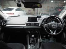 2014 Mazda Axela Sport