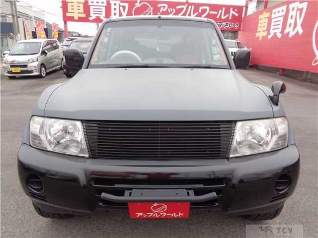 2004 Mitsubishi Pajero