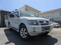 2005 Mitsubishi Pajero