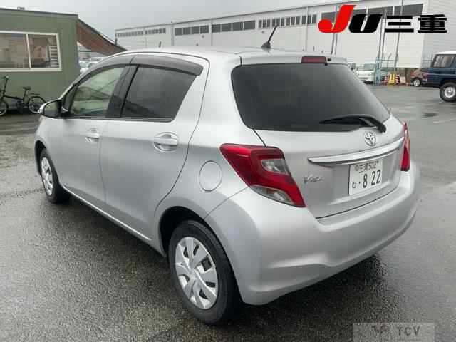 2015 Toyota Vitz