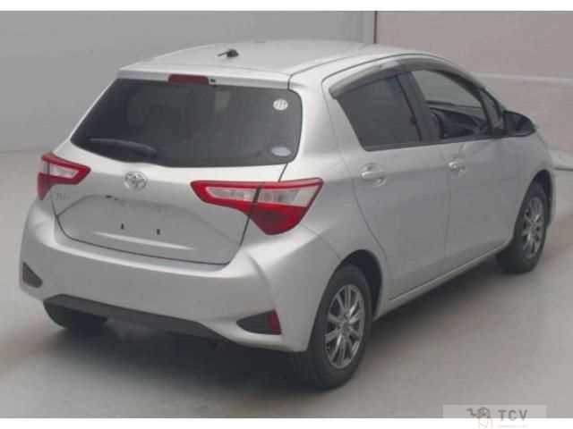 2017 Toyota Vitz