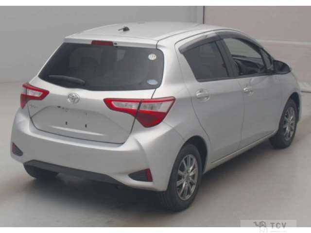 2017 Toyota Vitz