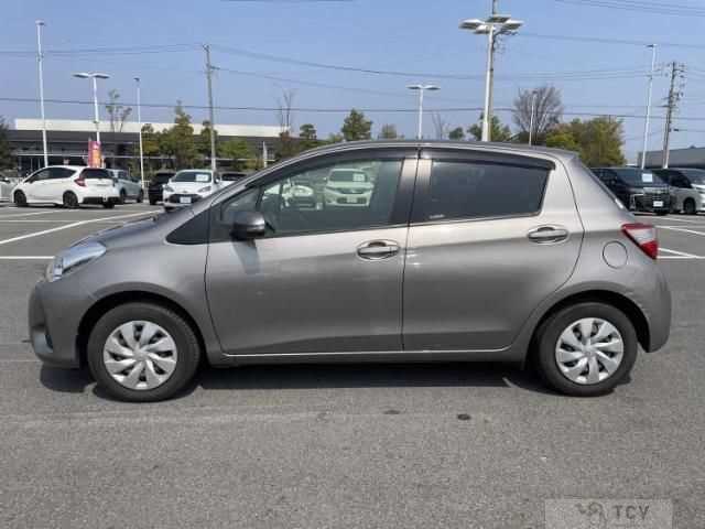 2017 Toyota Vitz