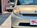 2004 Toyota Passo