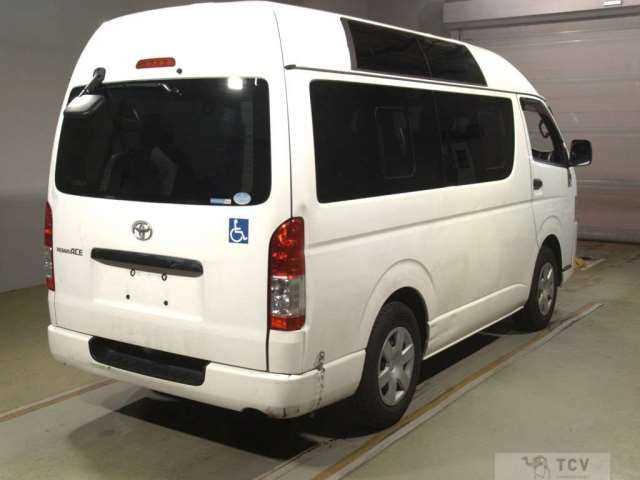 2017 Toyota Regiusace Van