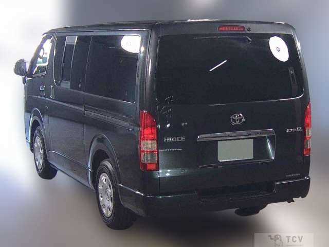 2004 Toyota Hiace Van