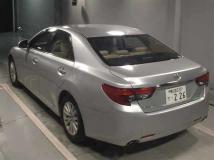 2012 Toyota Mark X