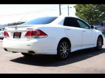 2010 Toyota Crown