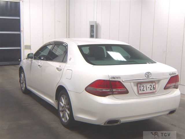 2009 Toyota Crown