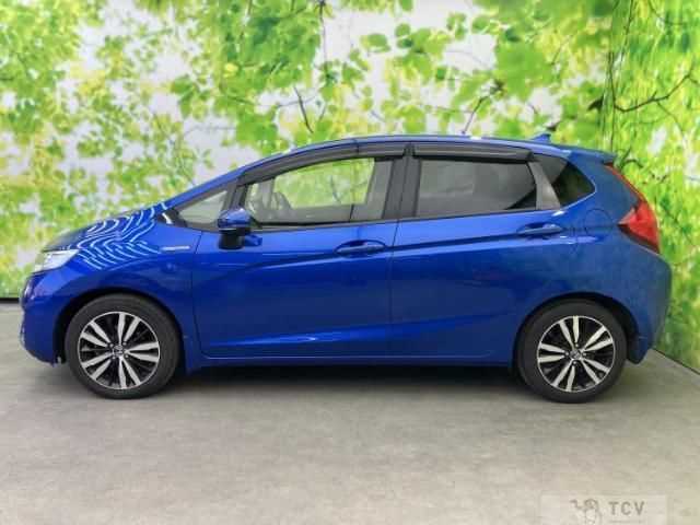 2015 Honda Fit Hybrid