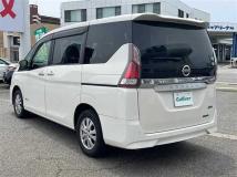 2017 Nissan Serena